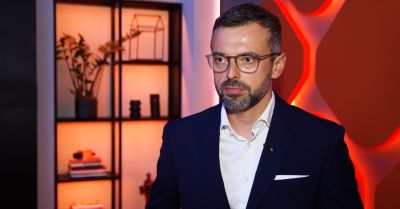 Studenci coraz wcześniej wchodzą na rynek pracy. Chętnie zatrudnia ich sektor motoryzacyjny